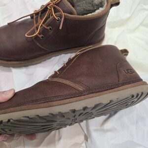 UGG Neumel Waterproof Stout Brown Leather Boots Men's Size 11 US S/N 1095350